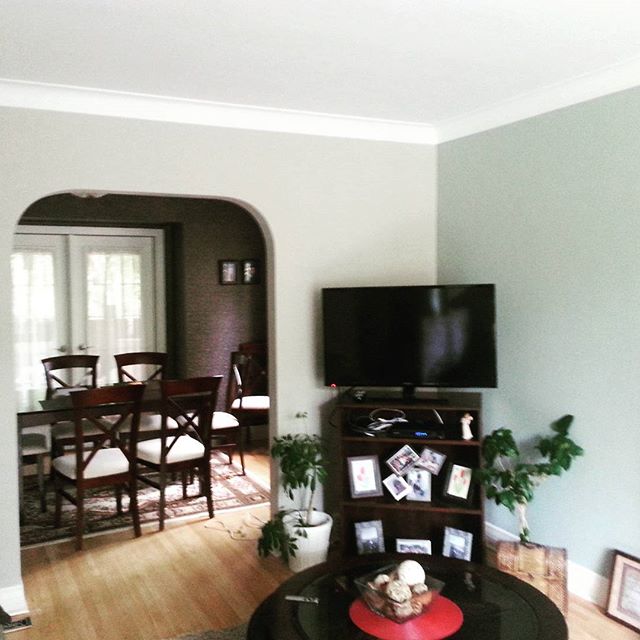Its Warmer Inside, Great Colors and Outstanding prep work, make this room come alive. #interiorpainting #dvpainting 